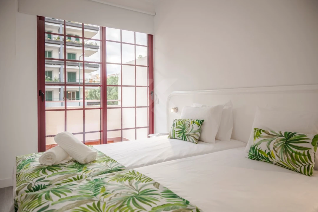 Apartamento T1 para Arrendamento em São Martinho Foto 1
