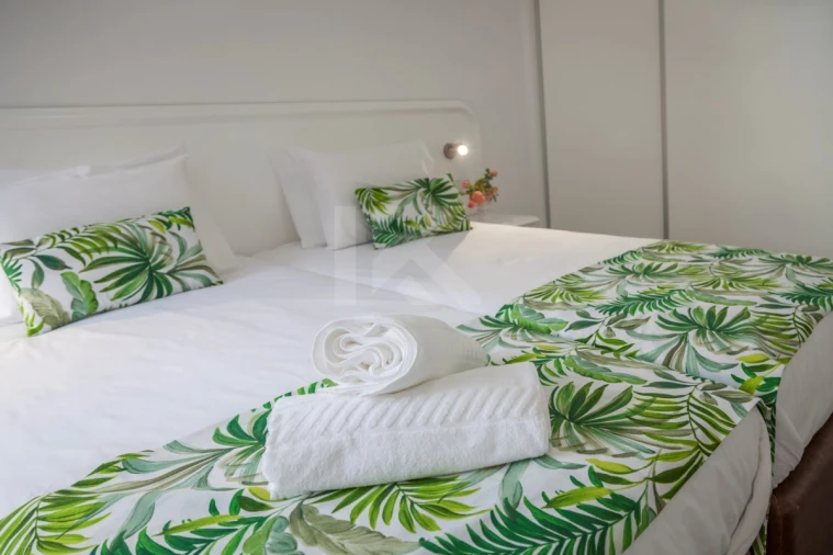 Apartamento T1 para Arrendamento em São Martinho Foto 2