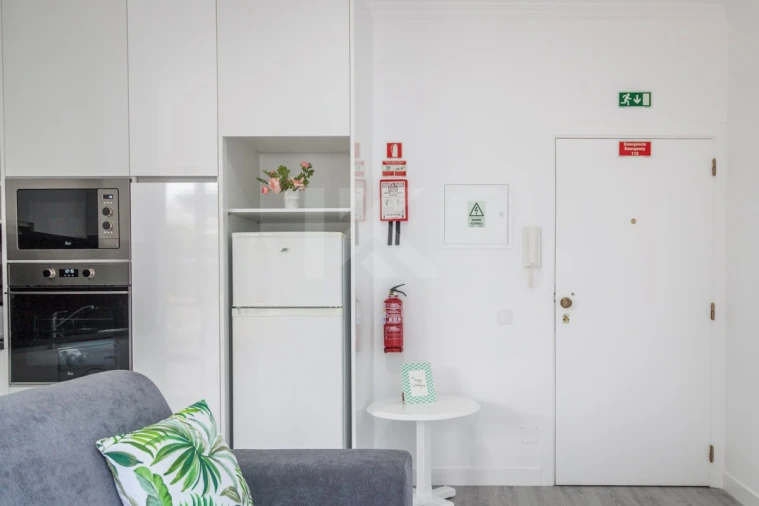 Apartamento T1 para Arrendamento em São Martinho Foto 13