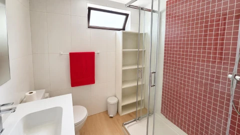Apartamento T6 para Venda em Glória e Vera Cruz