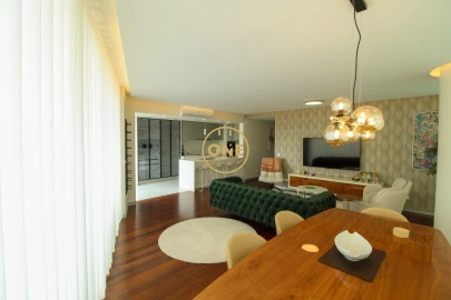 Apartamento T4 para Venda em Funchal (Se)