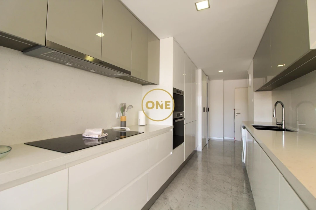 Apartamento T4 para Venda em Funchal (Se) Foto 12