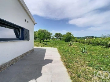 Moradia T3 para Venda em Vimeiro