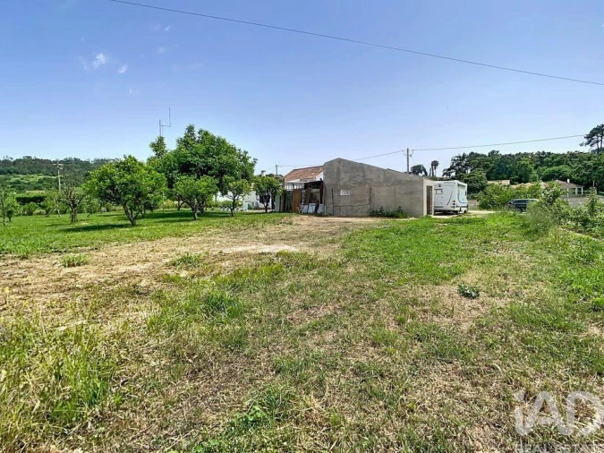 Moradia T3 para Venda em Vimeiro Foto 37
