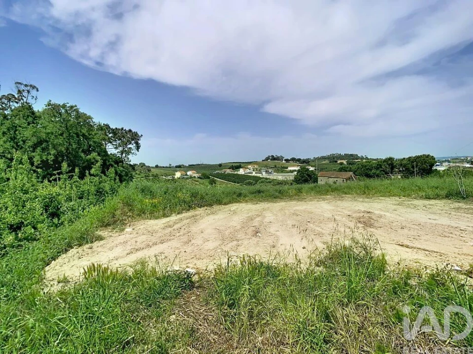 Moradia T3 para Venda em Vimeiro Foto 38