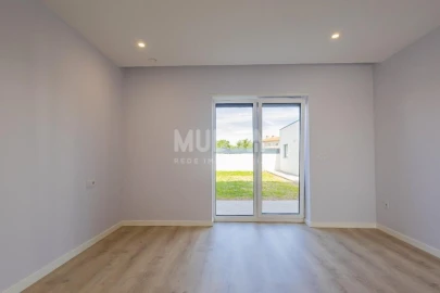 Moradia T4 para Venda em Aradas