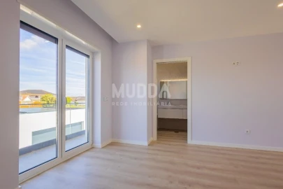 Moradia T4 para Venda em Aradas