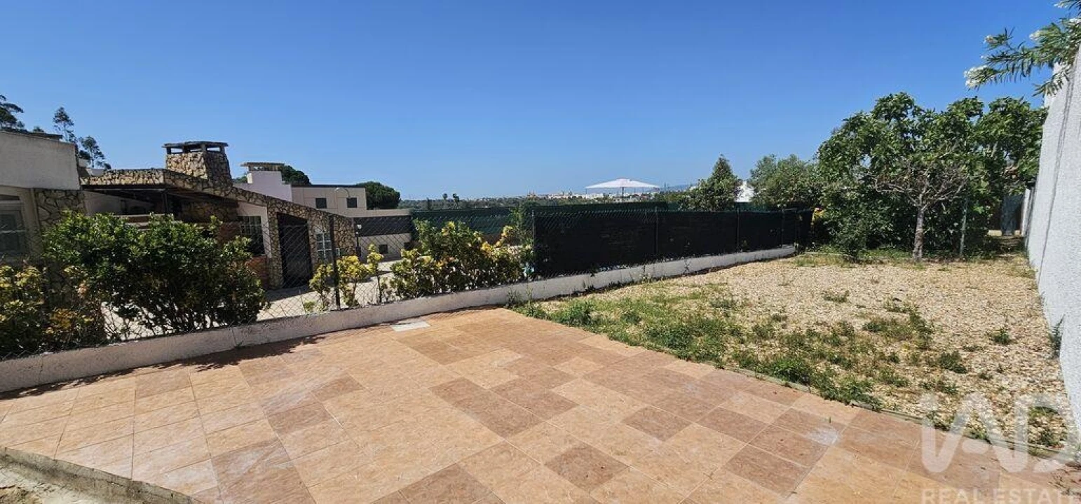Moradia T4 para Venda em União das Freguesias de Setúbal Foto 34