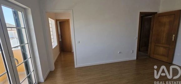 Moradia T4 para Venda em União das Freguesias de Setúbal