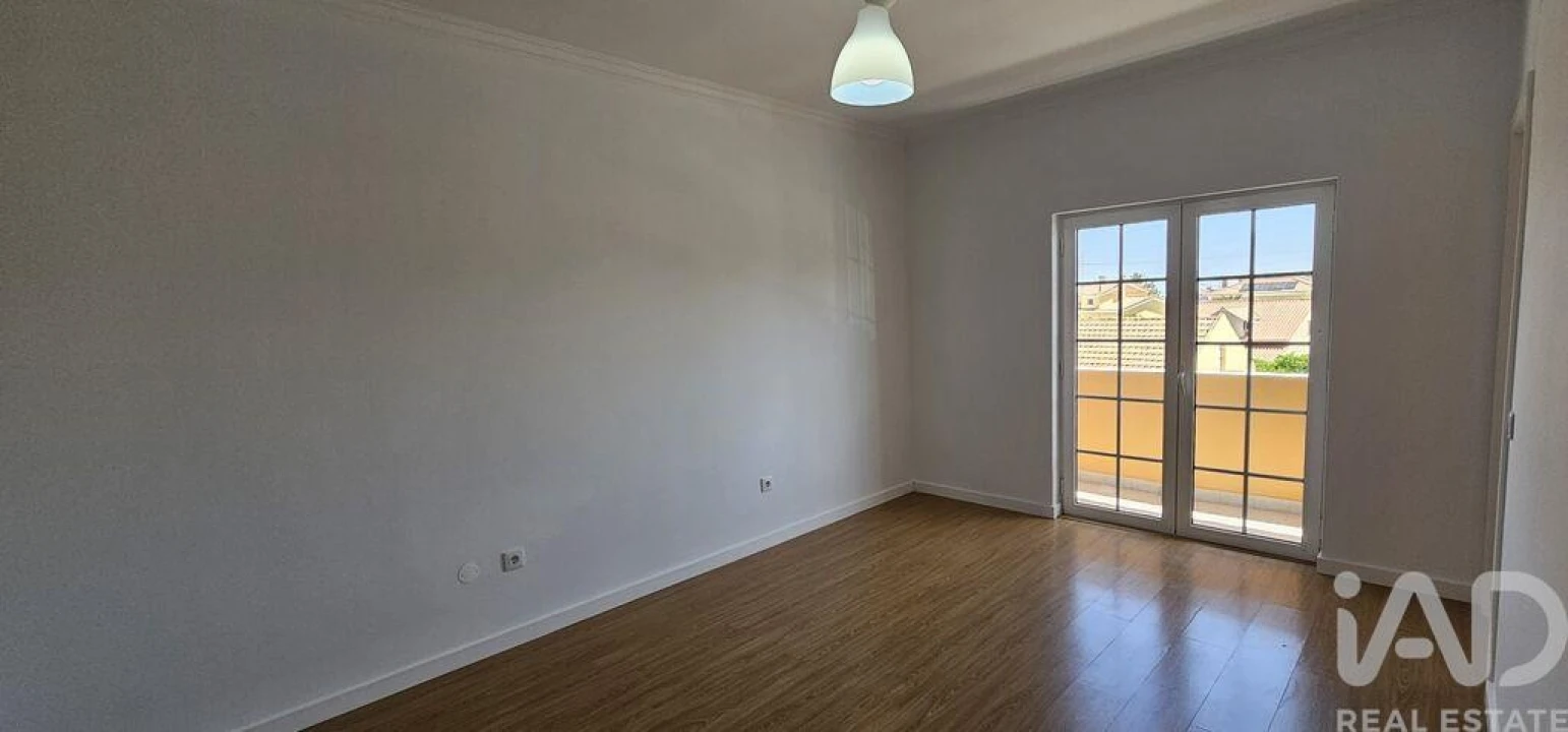 Moradia T4 para Venda em União das Freguesias de Setúbal Foto 16