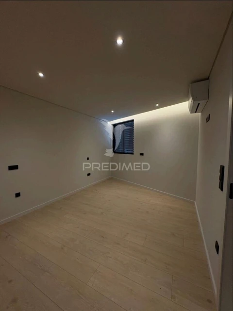 Apartamento T1 para Venda em Gondomar (São Cosme), Valbom e Jovim