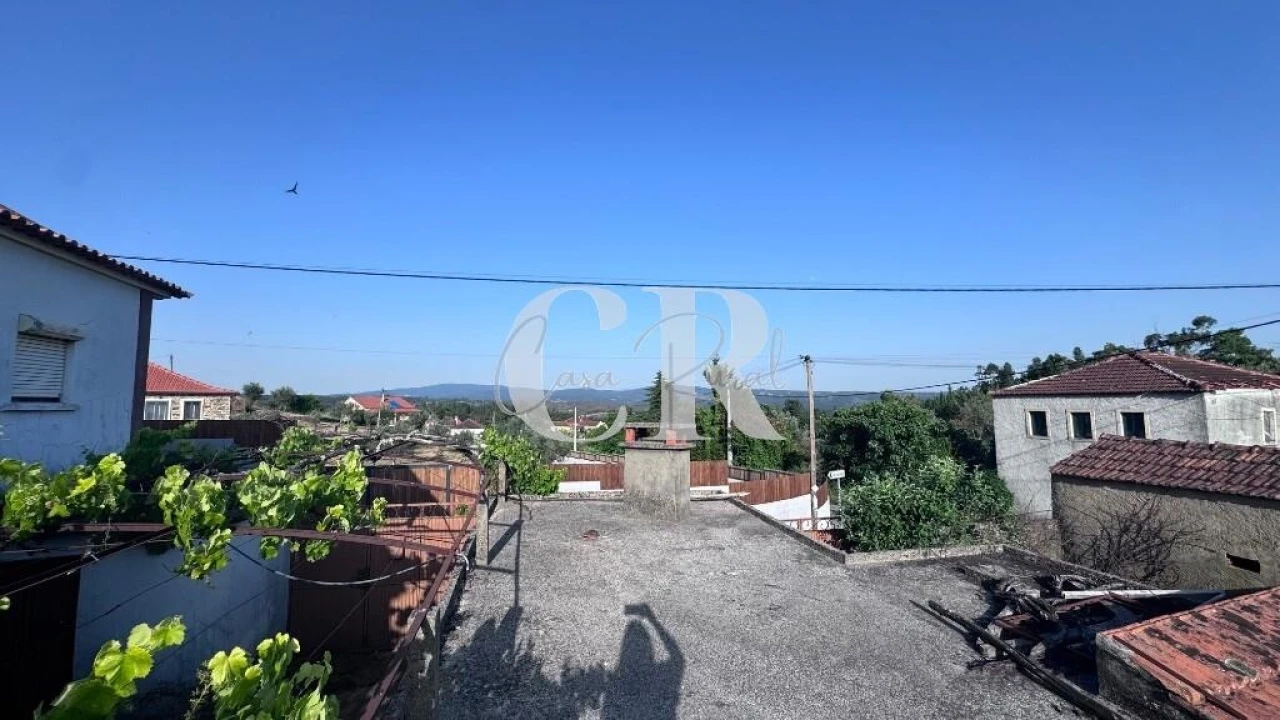 Moradia T3 para Venda em Graça Foto 37