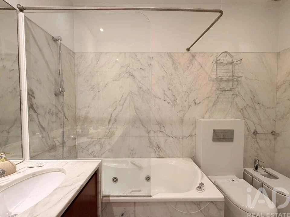 Apartamento T2 para Venda em Misericórdia Foto 20
