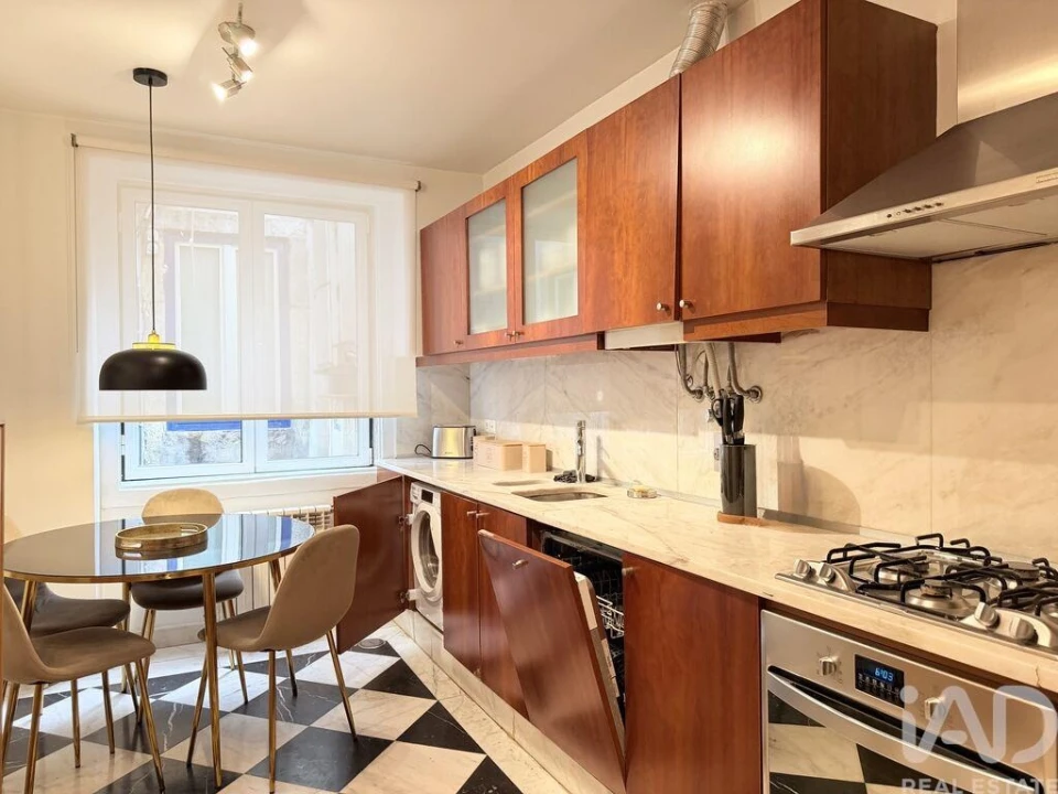 Apartamento T2 para Venda em Misericórdia Foto 24