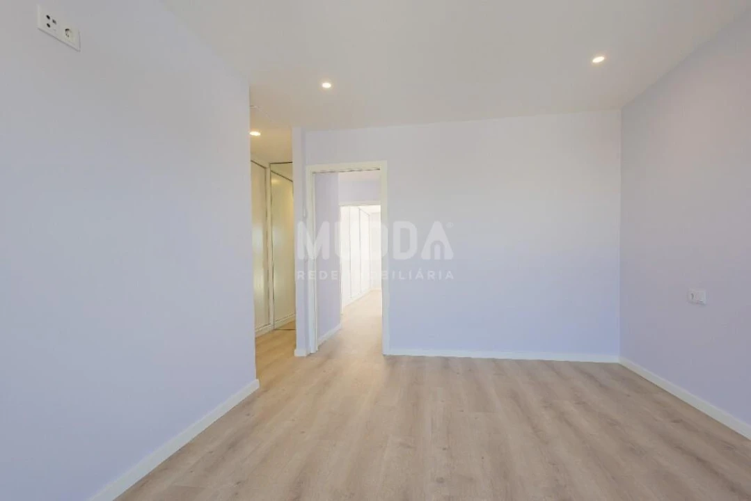 Moradia T4 para Venda em Aradas Foto 20