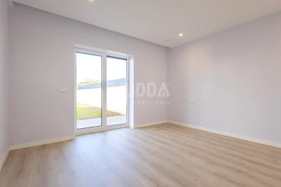 Moradia T4 para Venda em Aradas