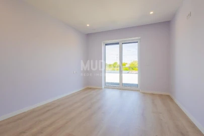 Moradia T4 para Venda em Aradas