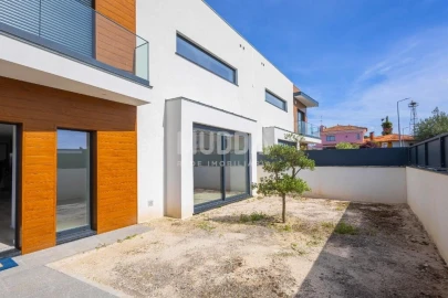 Moradia T4 para Venda em Aradas