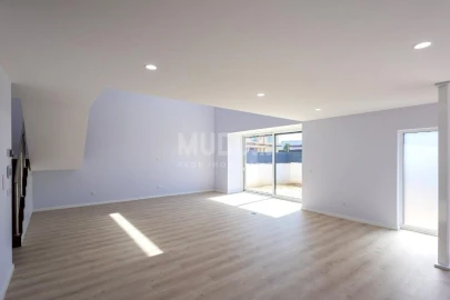 Moradia T4 para Venda em Aradas