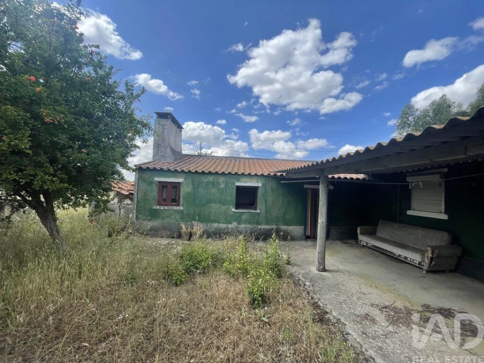 Moradia T2 para Venda em Fazendas de Almeirim Foto 2