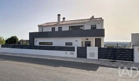 Moradia T3 para Venda em Santiago do Cacém, Santa Cruz e São Bartolomeu da Serra