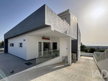 Moradia T3 para Venda em Santiago do Cacém, Santa Cruz e São Bartolomeu da Serra