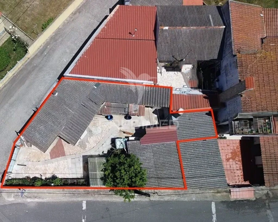 Garagem para Venda em Asseiceira Foto 1