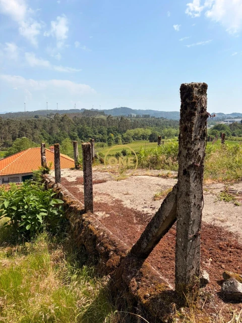 Moradia T2 para Venda em Basto (São Clemente)