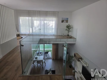 Moradia T3 para Venda em Sesimbra (Castelo)