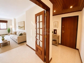 Apartamento T2 para Venda em Algueirão-Mem Martins