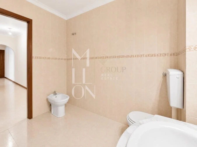Apartamento T2 para Venda em Algueirão-Mem Martins Foto 33