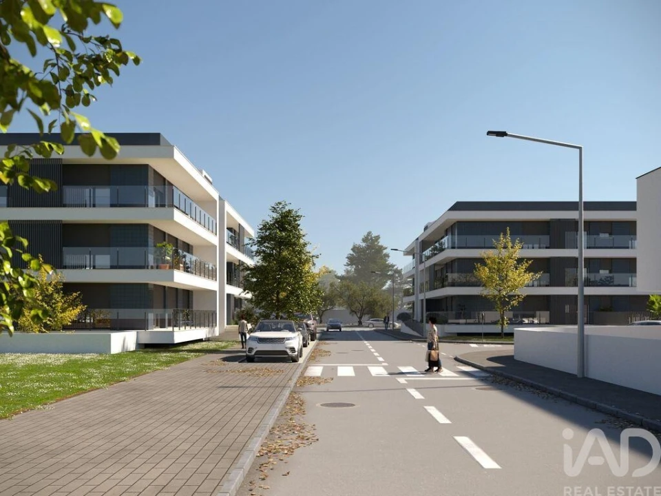 Apartamento T3 para Venda em Parceiros e Azoia Foto 23