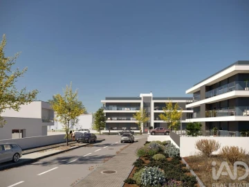Apartamento T3 para Venda em Parceiros e Azoia