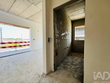 Apartamento T3 para Venda em Parceiros e Azoia