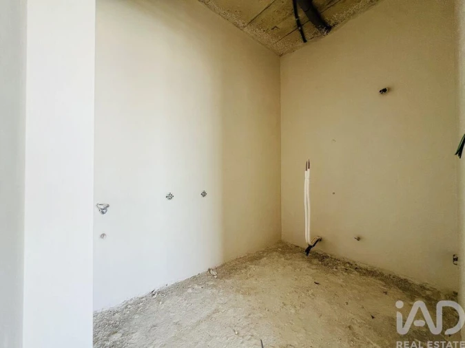Apartamento T3 para Venda em Parceiros e Azoia Foto 6