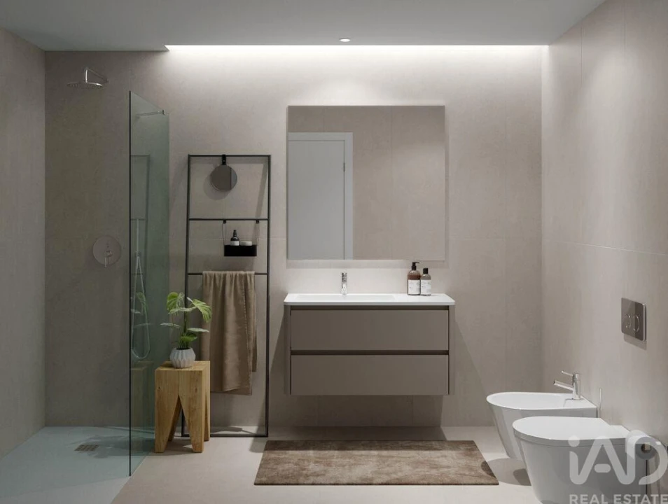 Apartamento T3 para Venda em Parceiros e Azoia Foto 22
