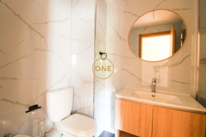 Apartamento T2 para Venda em Caniço