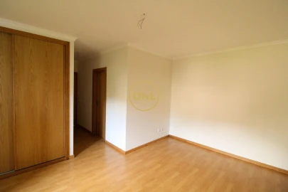 Apartamento T2 para Venda em Caniço