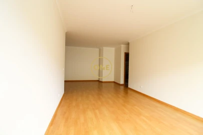 Apartamento T2 para Venda em Caniço