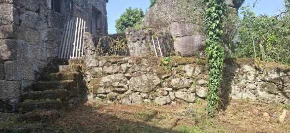 Terreno para Venda em Bouro (Santa Marta)