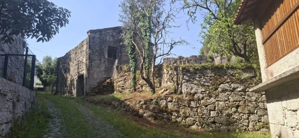 Terreno para Venda em Bouro (Santa Marta)