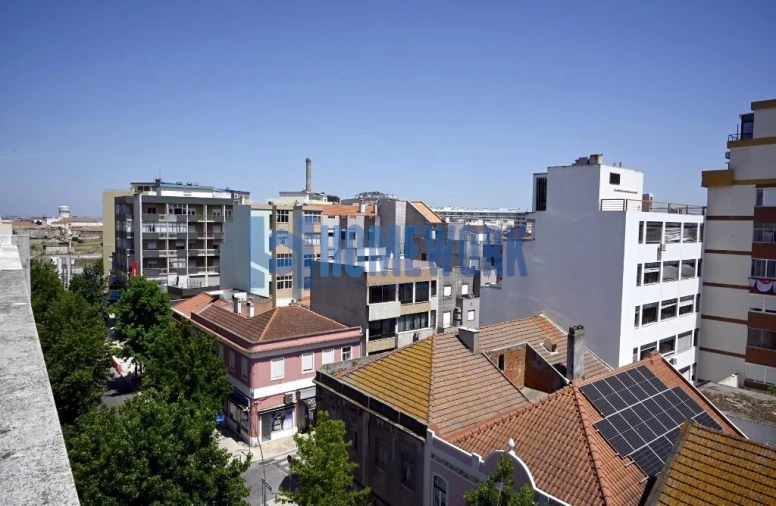 Escritório para Venda em Barreiro e Lavradio Foto 9