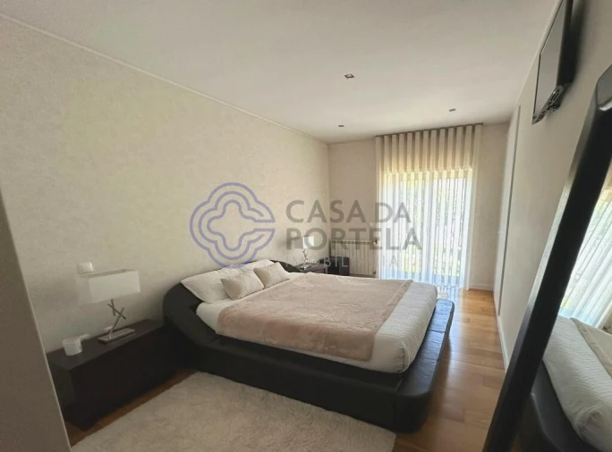Moradia T3 para Venda em São Felix da Marinha Foto 14