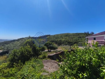Terreno para Venda em Fanhões