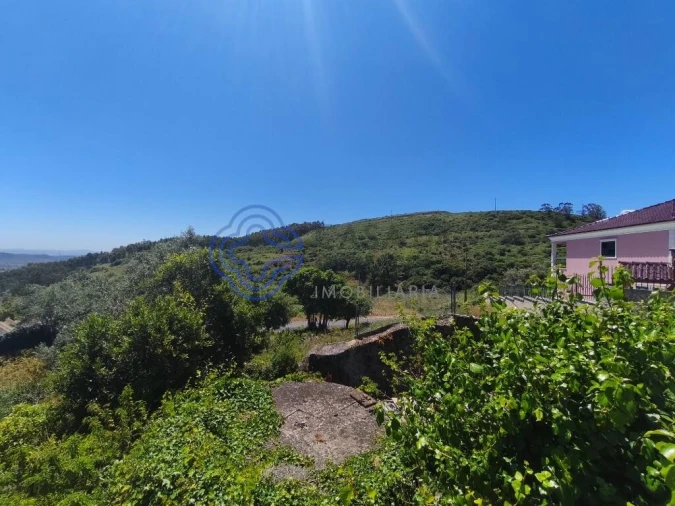 Terreno para Venda em Fanhões Foto 2