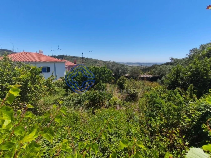 Terreno para Venda em Fanhões Foto 4