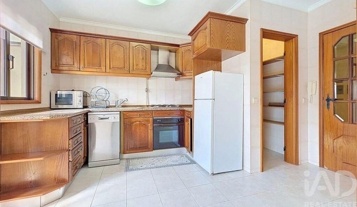 Apartamento T3 para Venda em Ovar, São João, Arada e São Vicente de Pereira Jusã Foto 7