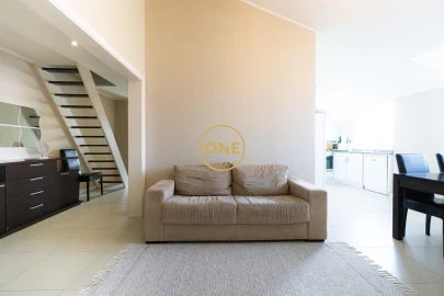 Apartamento T2 para Venda em Rosto do Cão (Livramento)