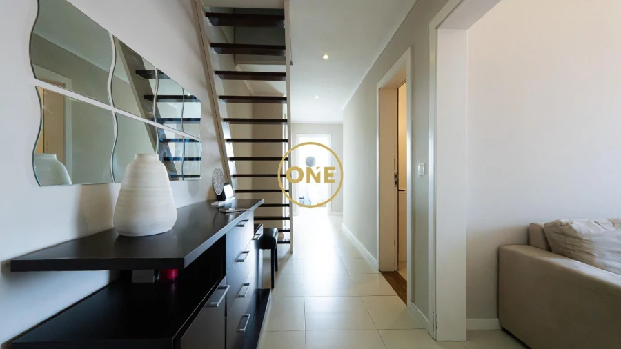 Apartamento T2 para Venda em Rosto do Cão (Livramento)