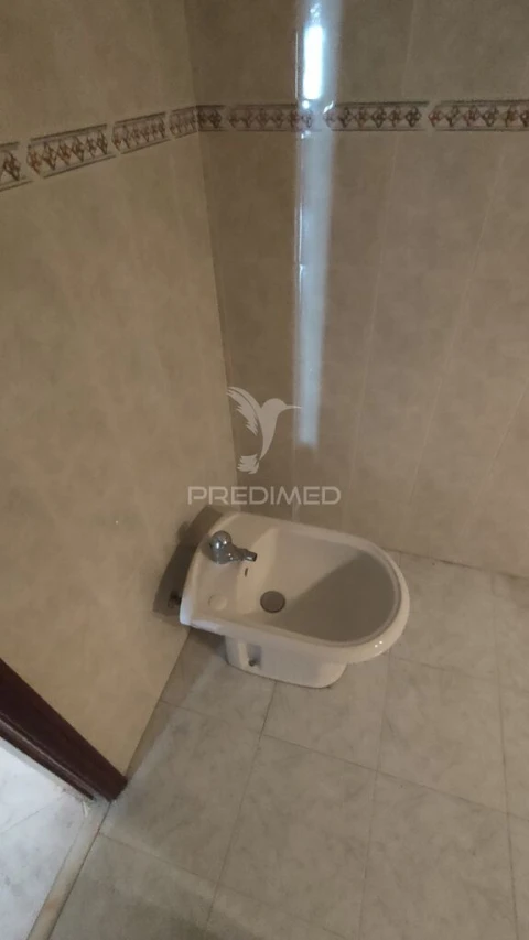 Apartamento T2 para Venda em Algueirão-Mem Martins